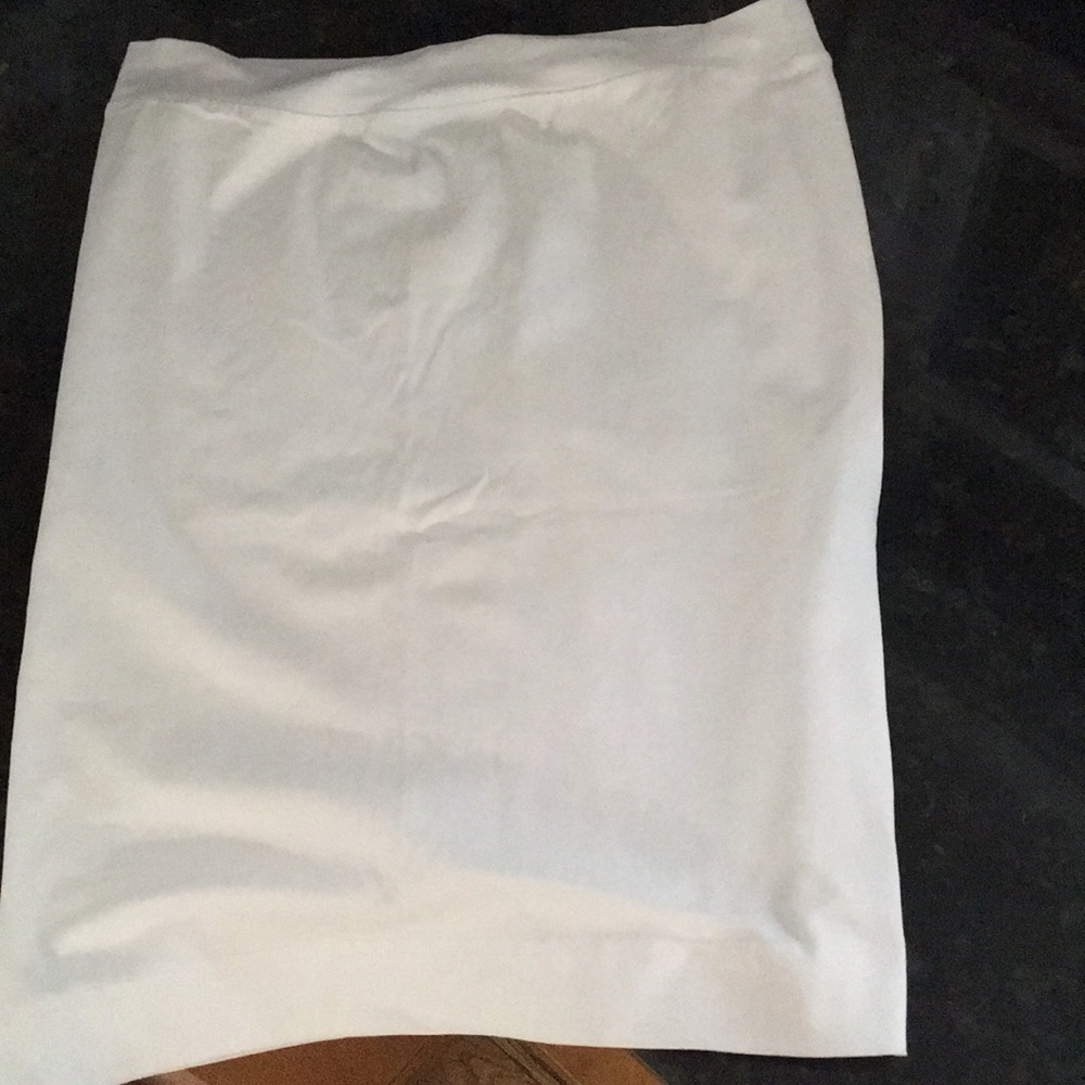 Kiki riki white pencil skirt
